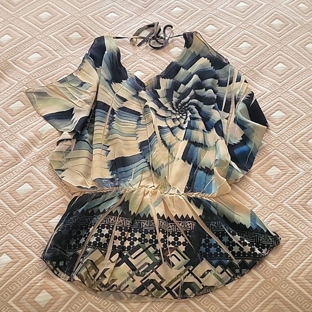 Green and beige top, Size S.